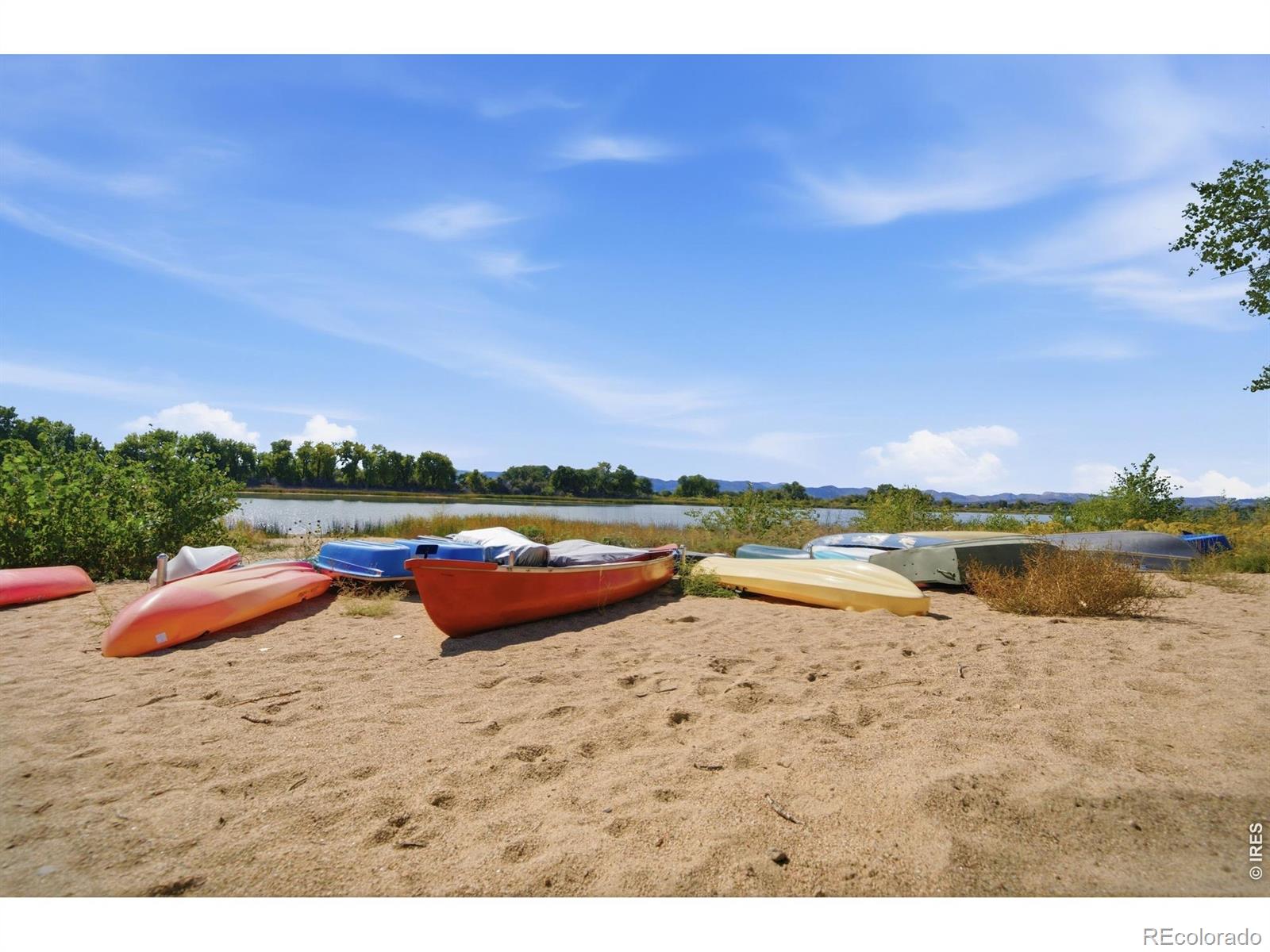 MLS Image #38 for 1938  bowsprit drive,fort collins, Colorado