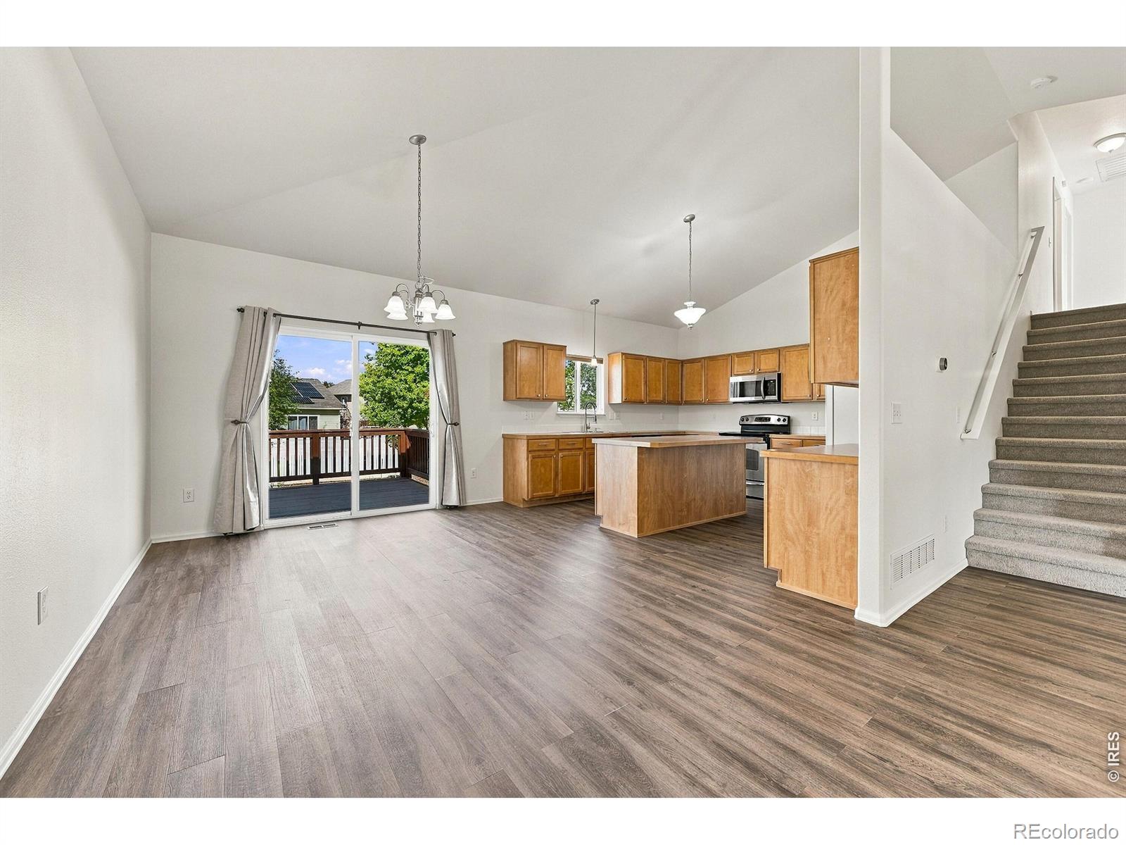 MLS Image #5 for 9846  buffalo street,firestone, Colorado