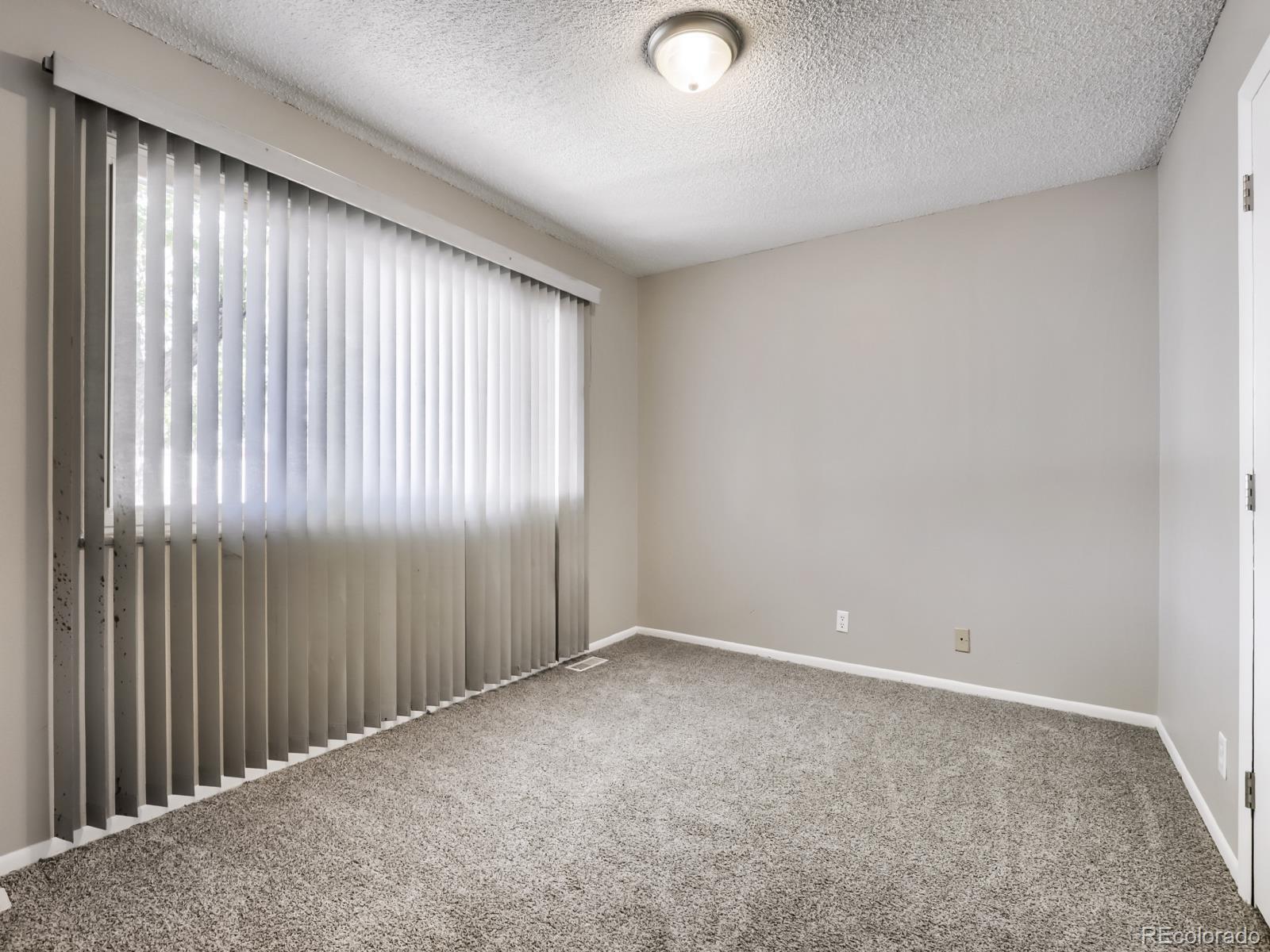 MLS Image #12 for 14920 e 55th avenue,denver, Colorado