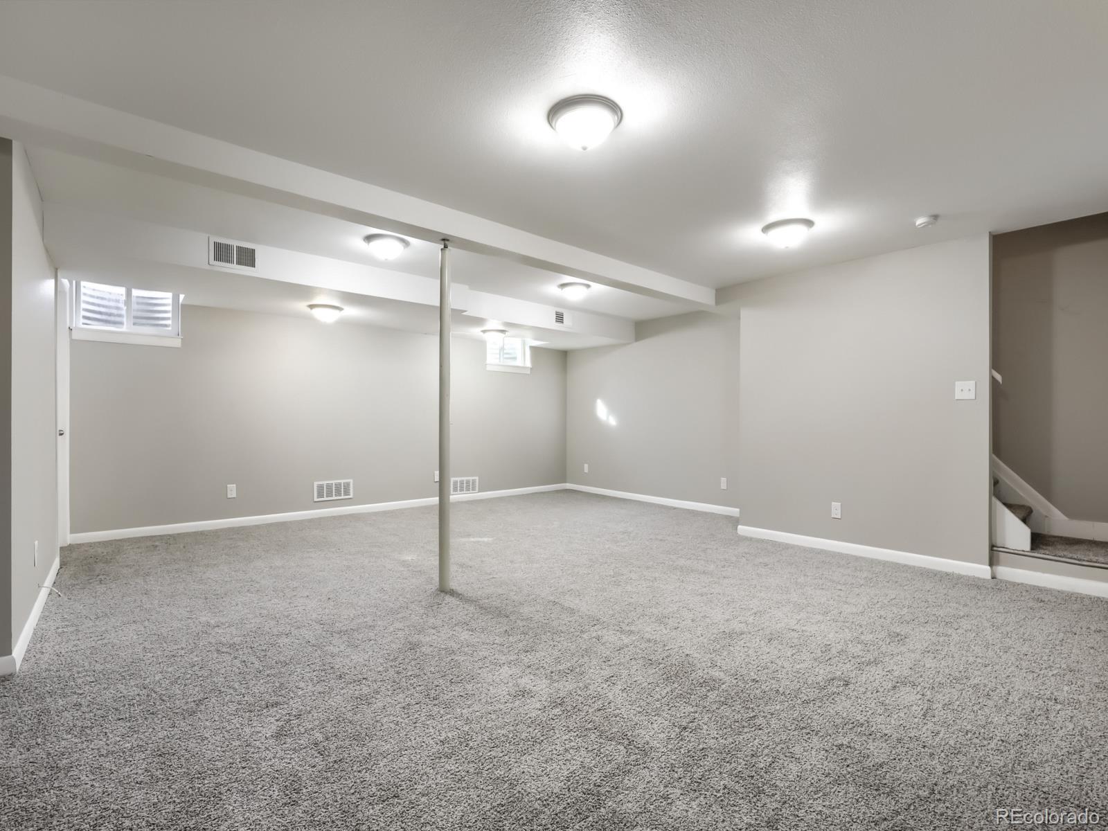 MLS Image #15 for 14920 e 55th avenue,denver, Colorado