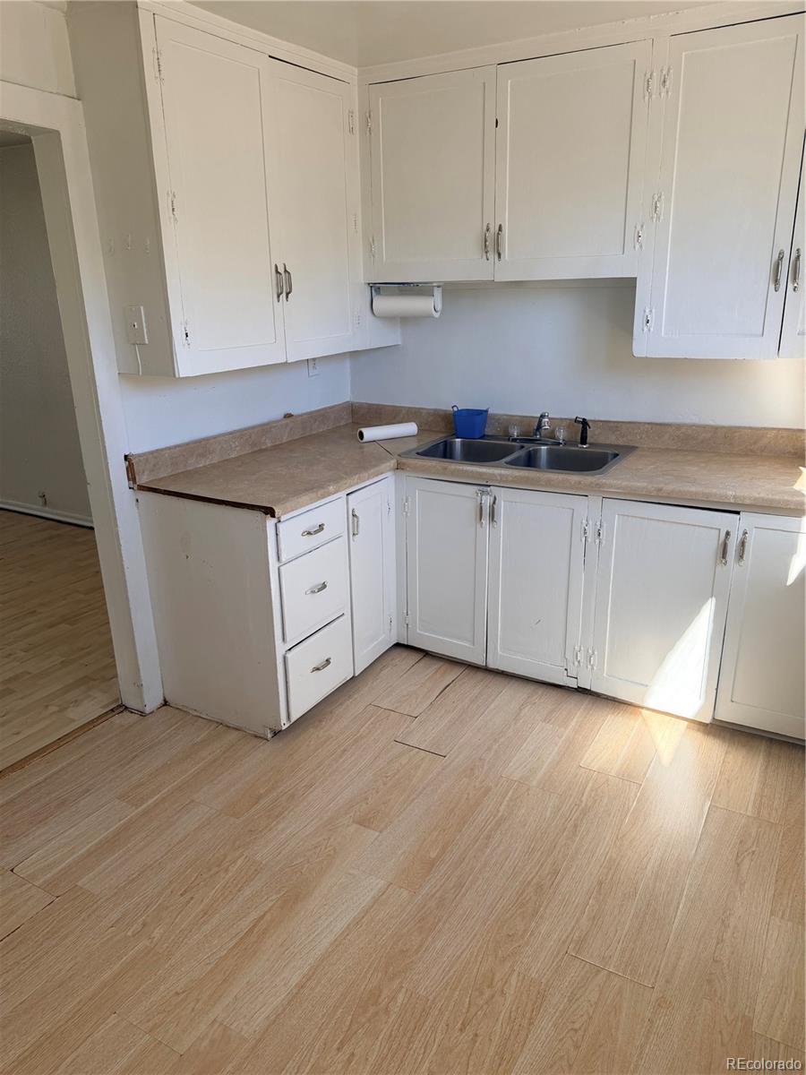 MLS Image #11 for 2062  galena street,aurora, Colorado