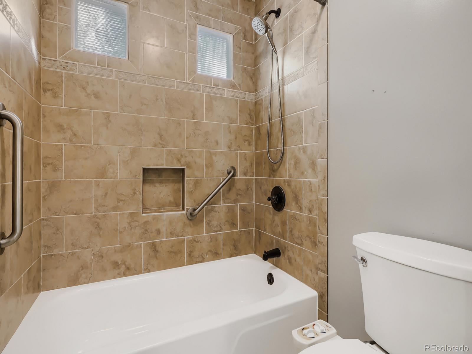MLS Image #25 for 11891 e yale court,aurora, Colorado