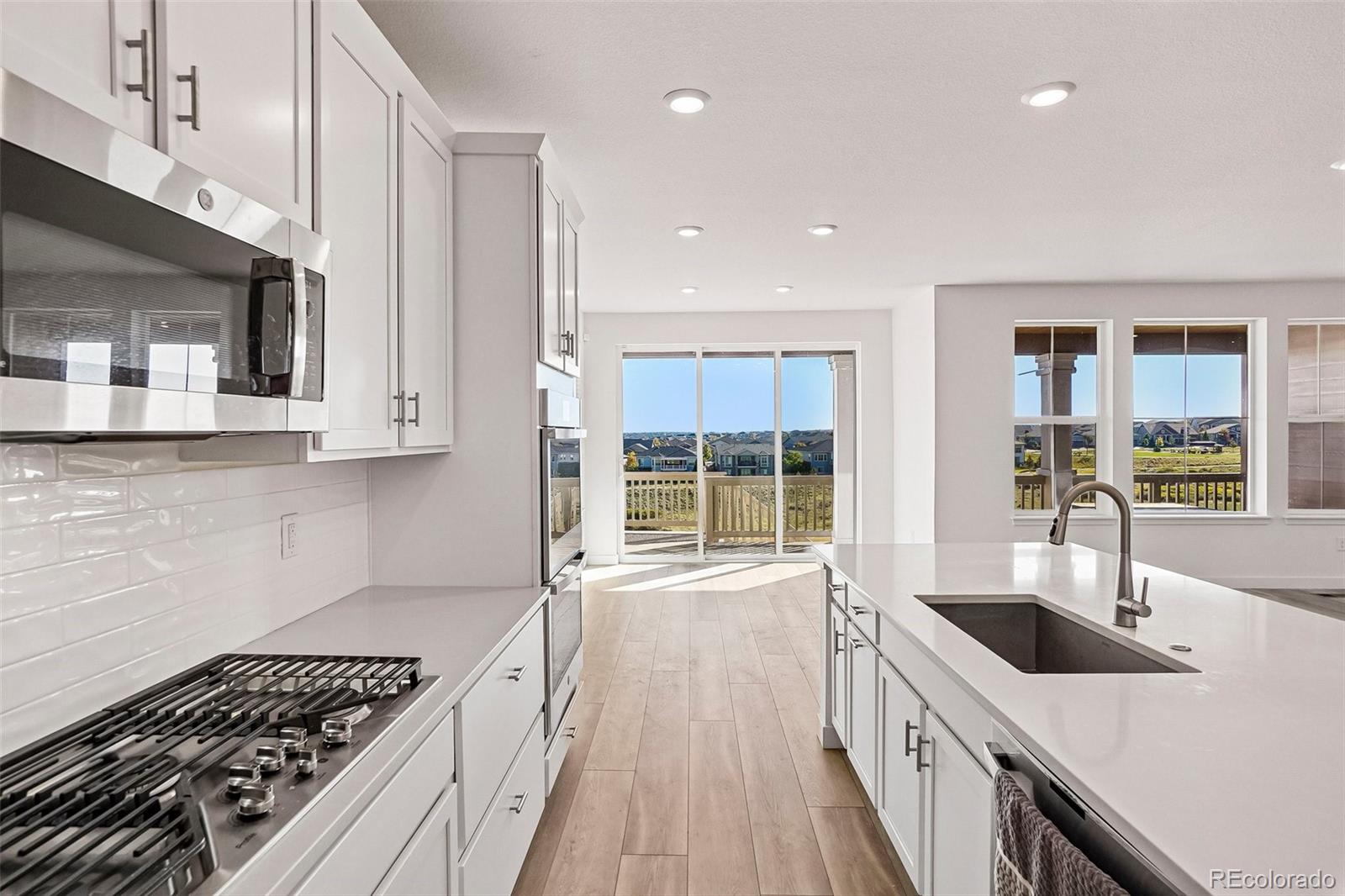 MLS Image #11 for 8720 s riviera court,aurora, Colorado