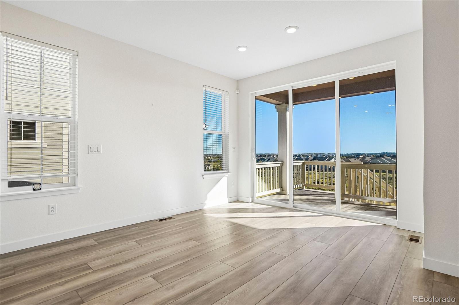 MLS Image #8 for 8720 s riviera court,aurora, Colorado