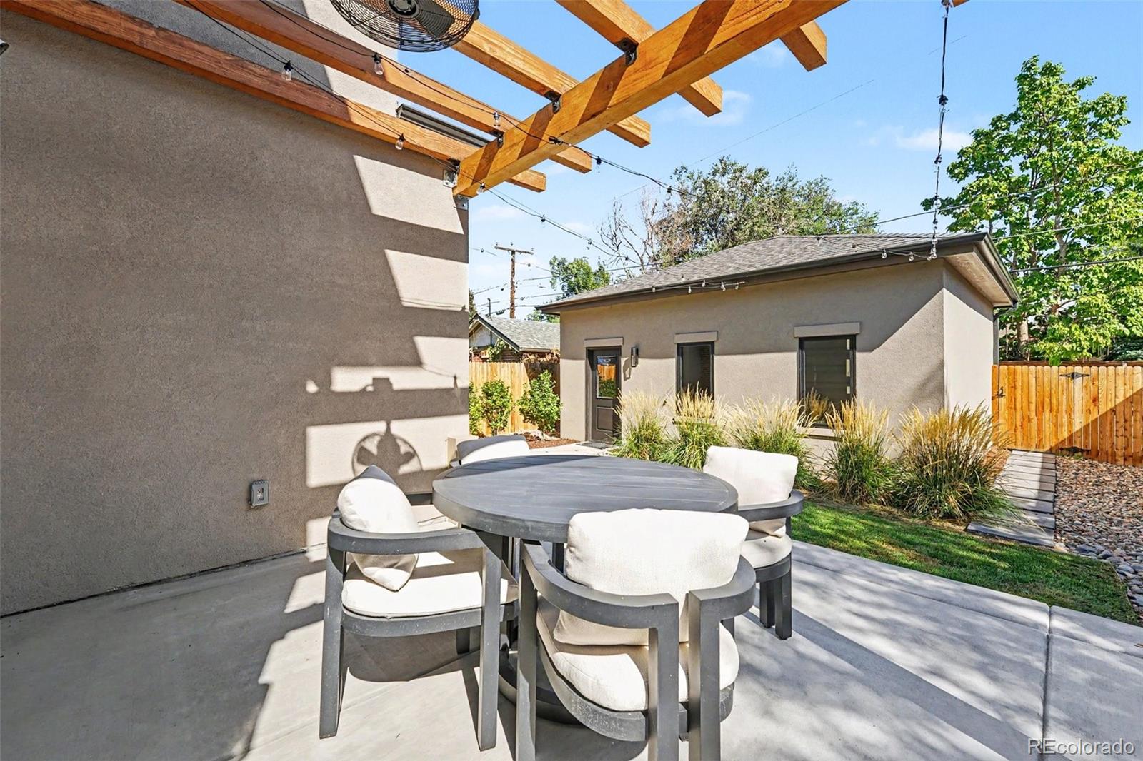 MLS Image #18 for 1416 s clarkson street,denver, Colorado