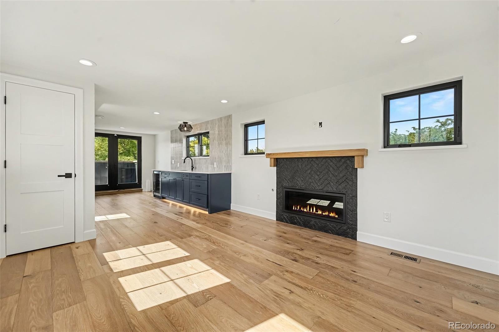 MLS Image #21 for 1416 s clarkson street,denver, Colorado