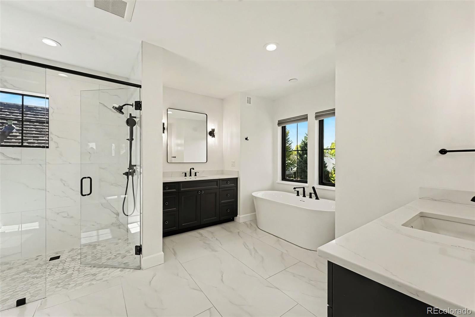 MLS Image #26 for 1416 s clarkson street,denver, Colorado