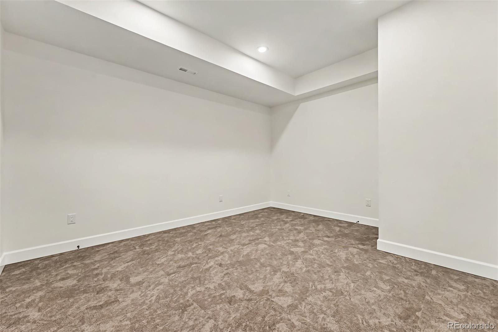 MLS Image #37 for 1416 s clarkson street,denver, Colorado