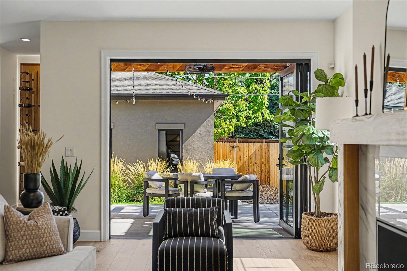 MLS Image #5 for 1416 s clarkson street,denver, Colorado