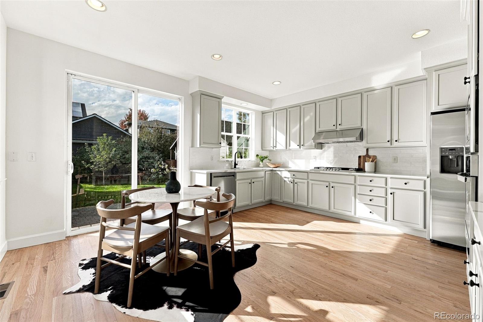 MLS Image #20 for 2895  geneva street,denver, Colorado