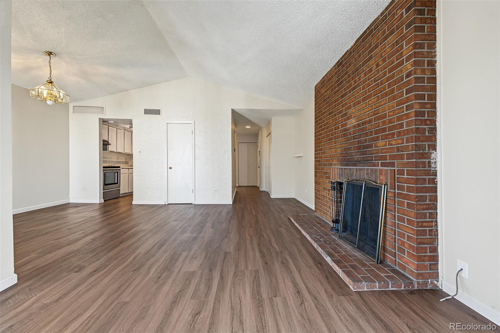 MLS Image #11 for 3436 s locust street e,denver, Colorado