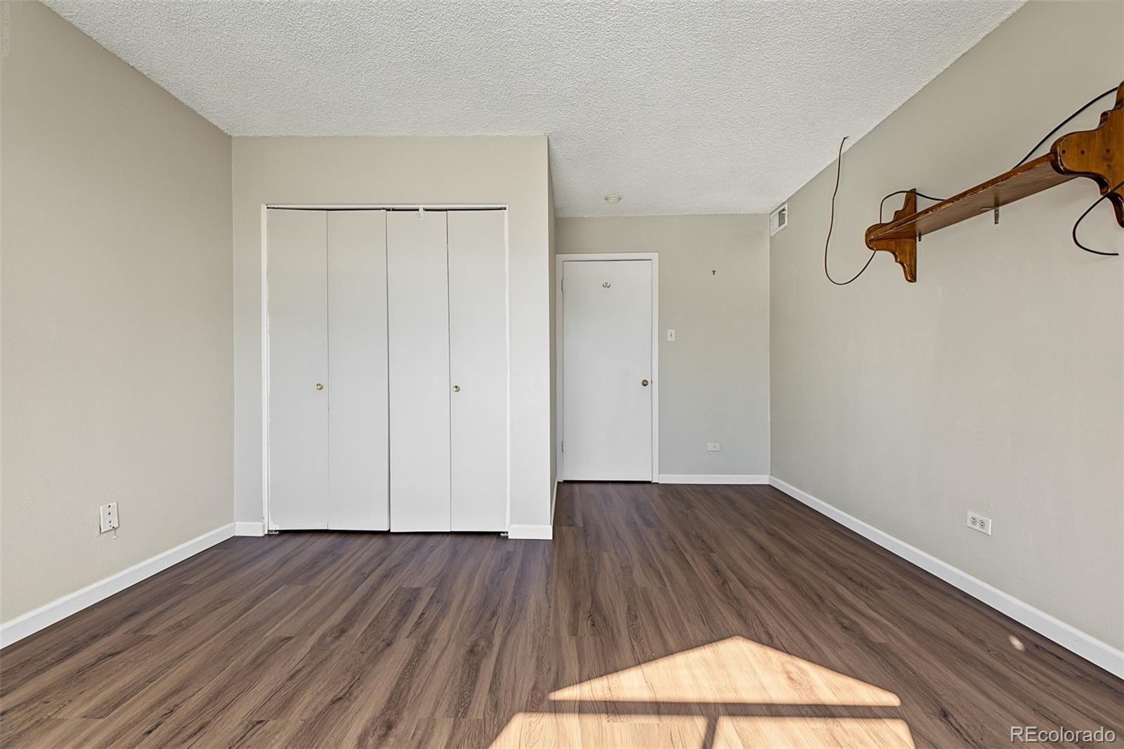 MLS Image #16 for 3436 s locust street e,denver, Colorado