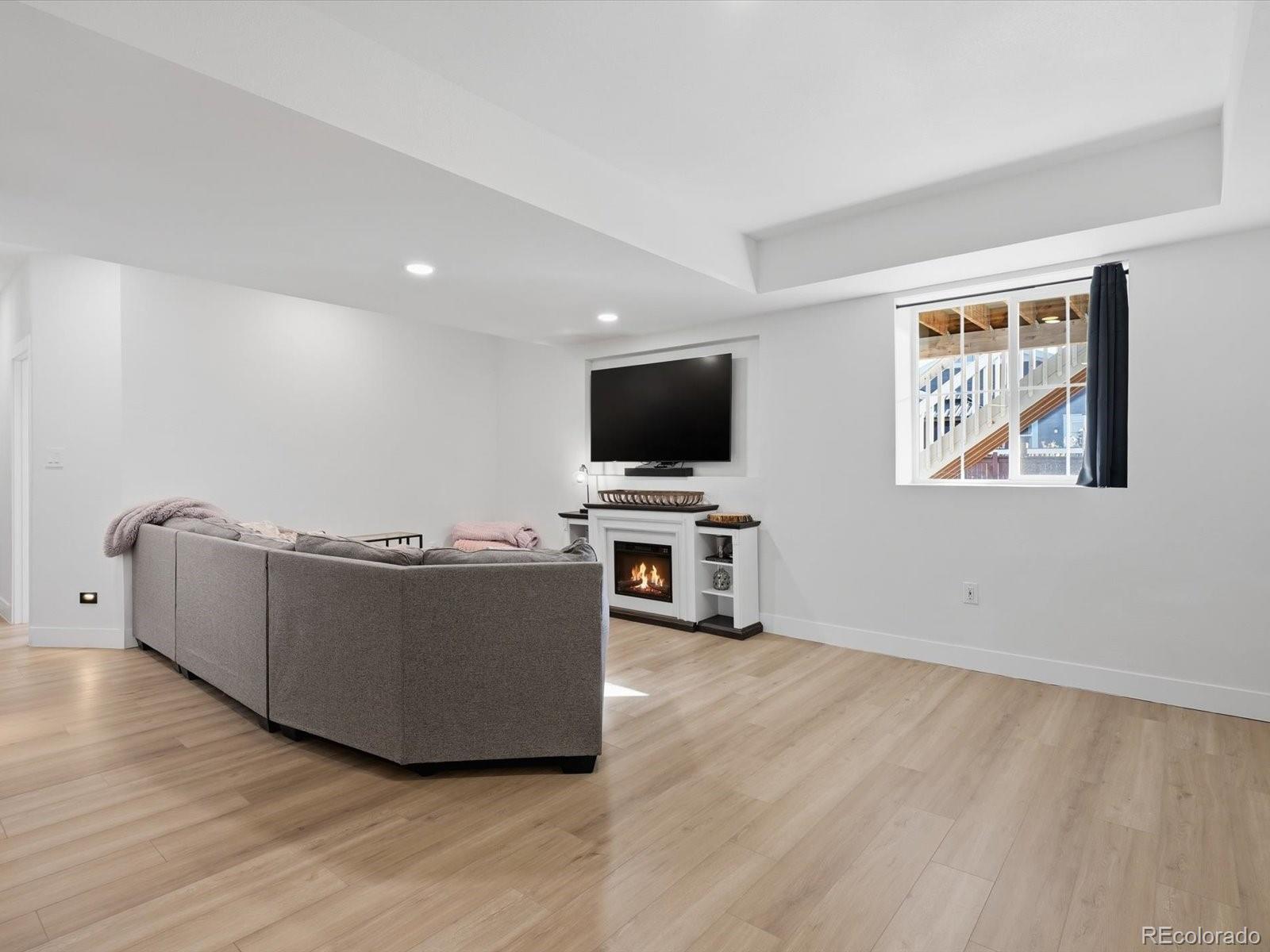 MLS Image #34 for 1275  high point trail,elizabeth, Colorado