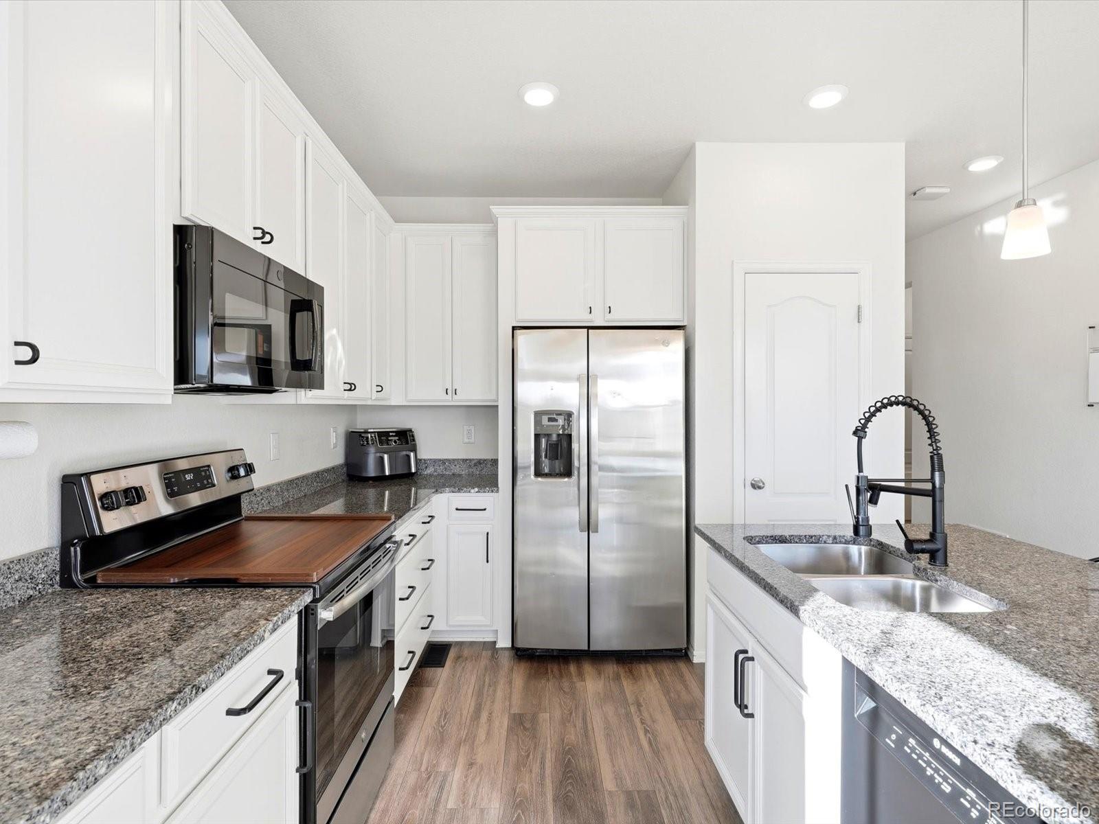 MLS Image #9 for 1275  high point trail,elizabeth, Colorado