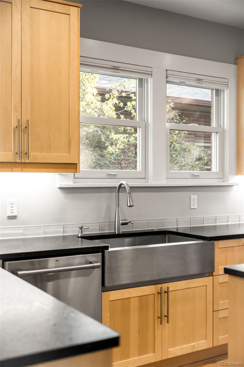 MLS Image #10 for 232 s gilpin street,denver, Colorado