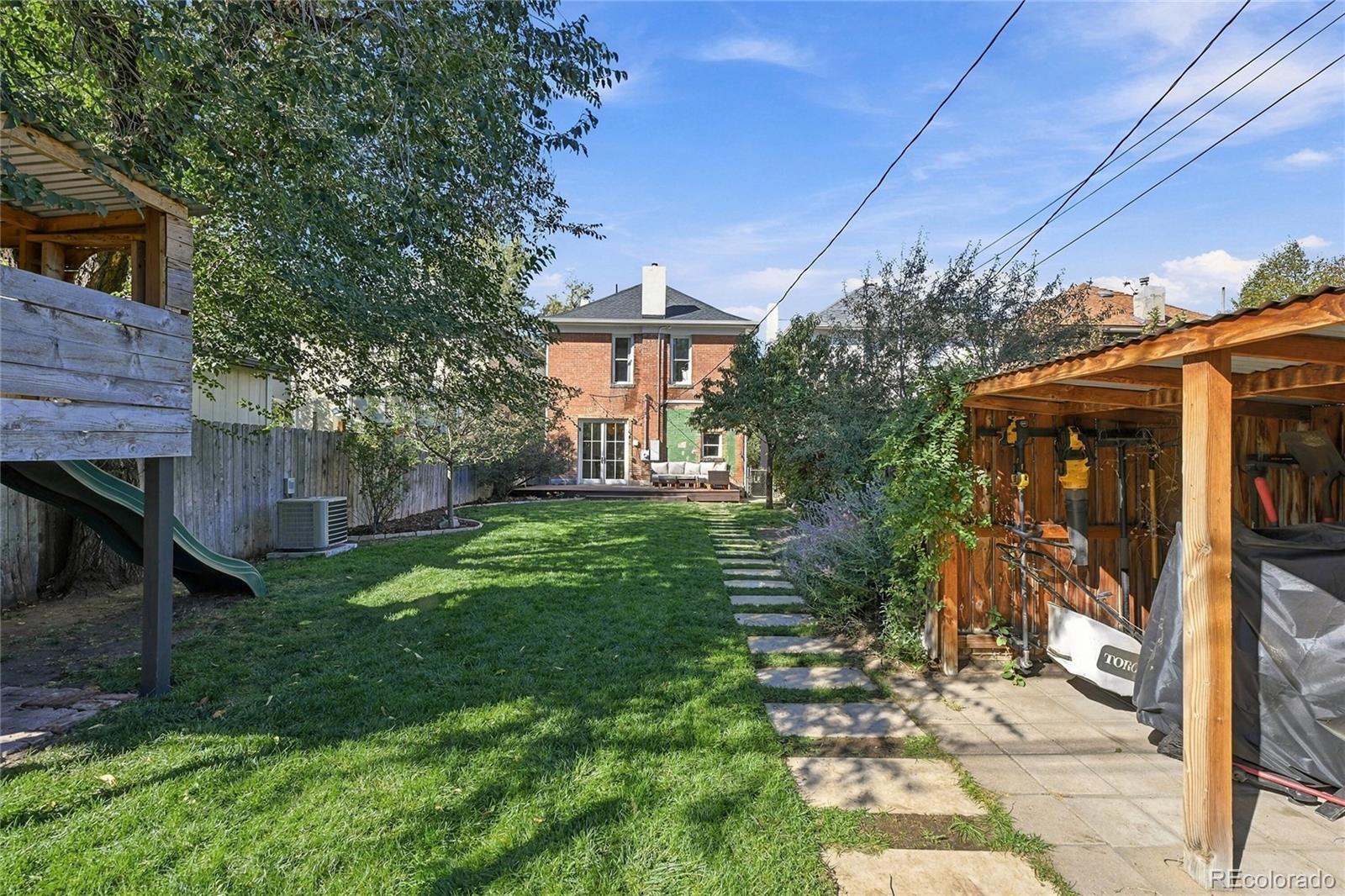 MLS Image #18 for 2546 n marion street,denver, Colorado