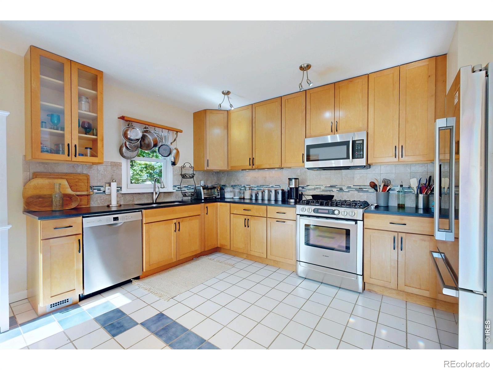 MLS Image #12 for 2115  5th street,boulder, Colorado