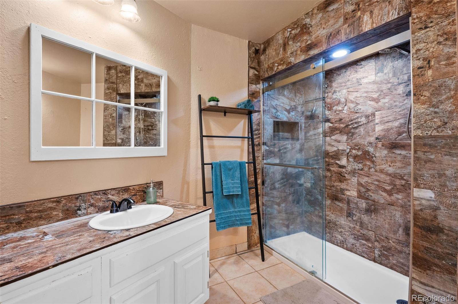 MLS Image #21 for 19957  rangeview drive,morrison, Colorado