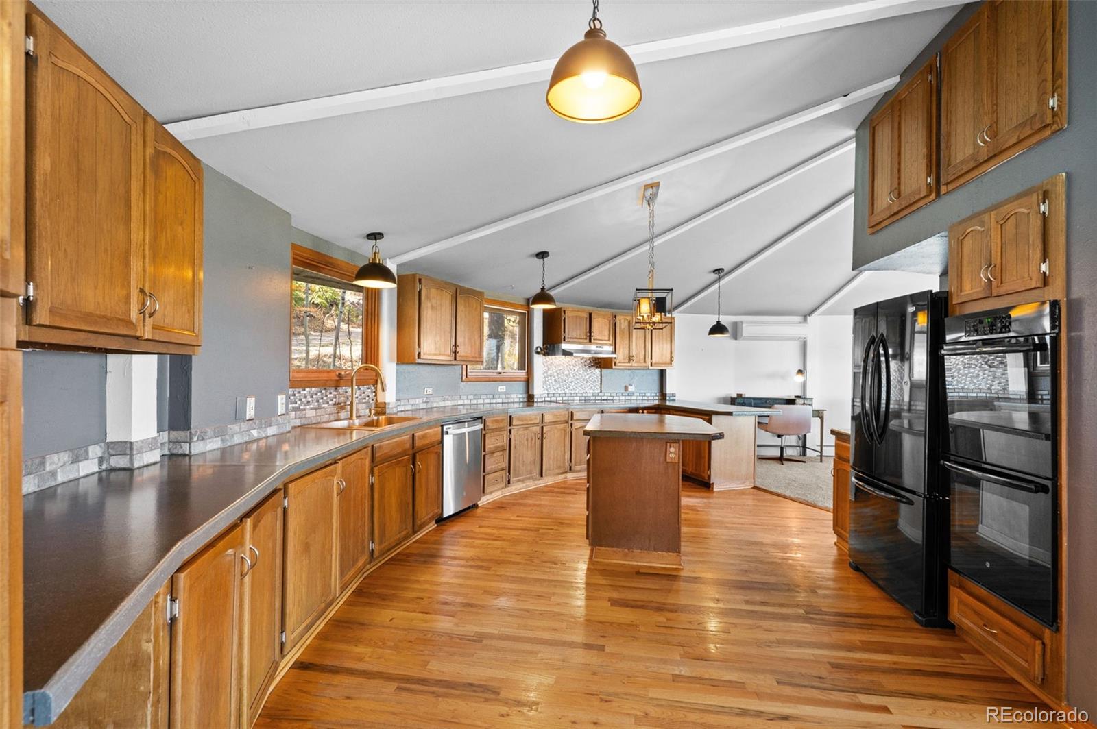 MLS Image #5 for 19957  rangeview drive,morrison, Colorado