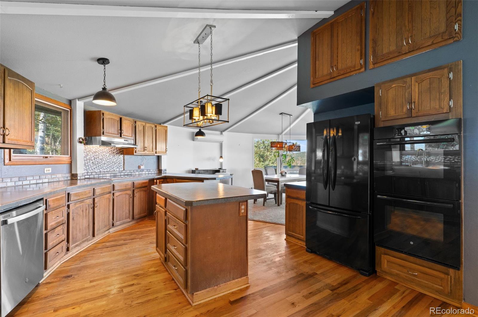 MLS Image #6 for 19957  rangeview drive,morrison, Colorado