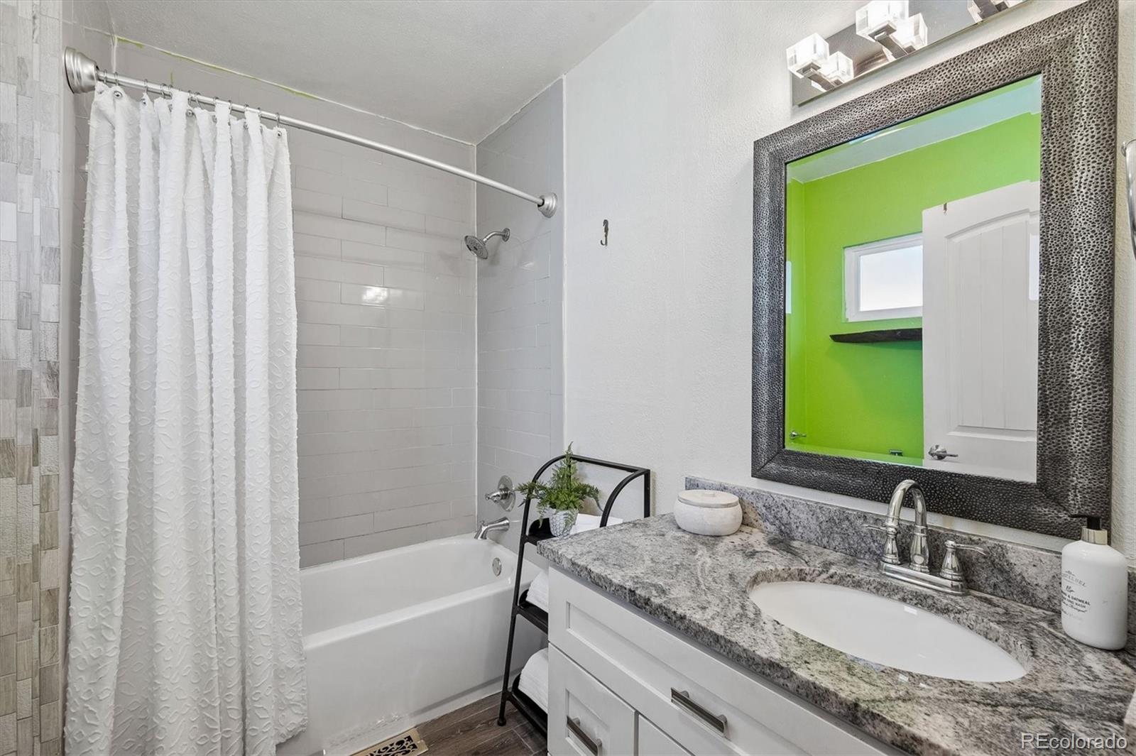 MLS Image #19 for 815  irving street,denver, Colorado