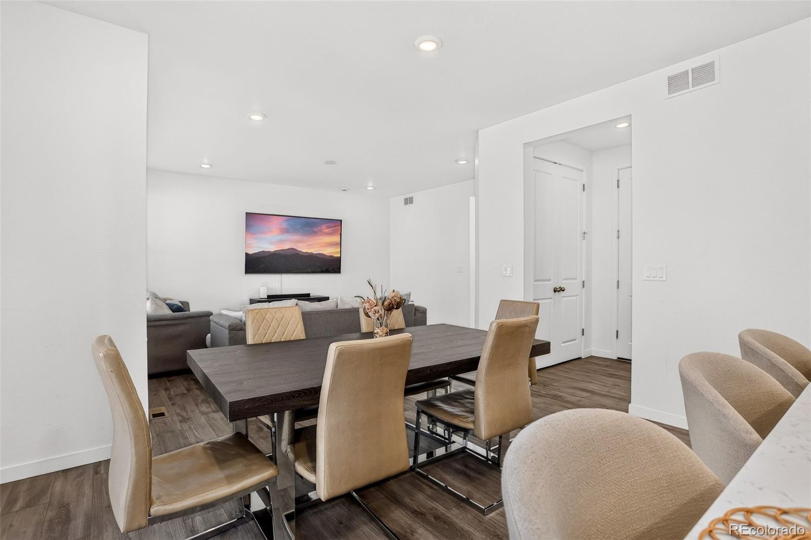 MLS Image #14 for 656 n bersshine street,watkins, Colorado
