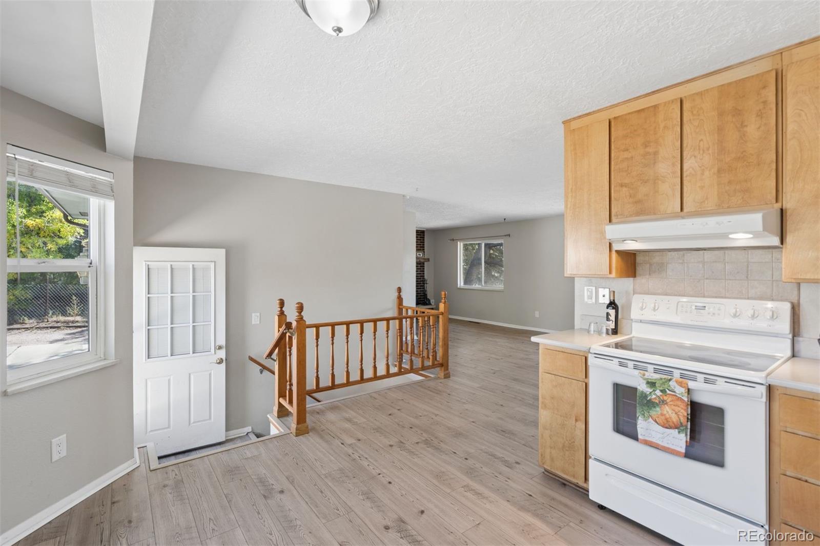 MLS Image #11 for 408  elmwood drive,colorado springs, Colorado