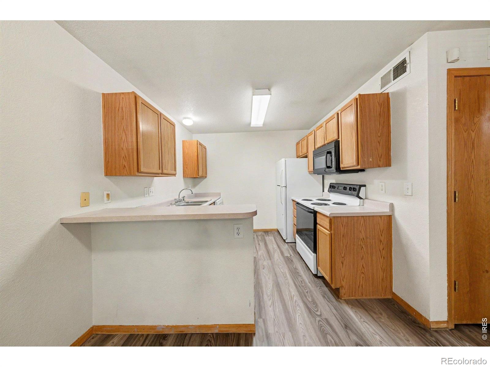 MLS Image #9 for 1120  city park avenue,fort collins, Colorado