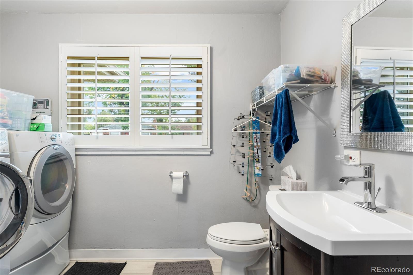 MLS Image #23 for 2101  newport street,denver, Colorado