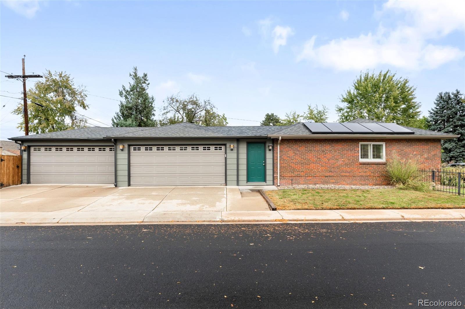 MLS Image #32 for 2101  newport street,denver, Colorado