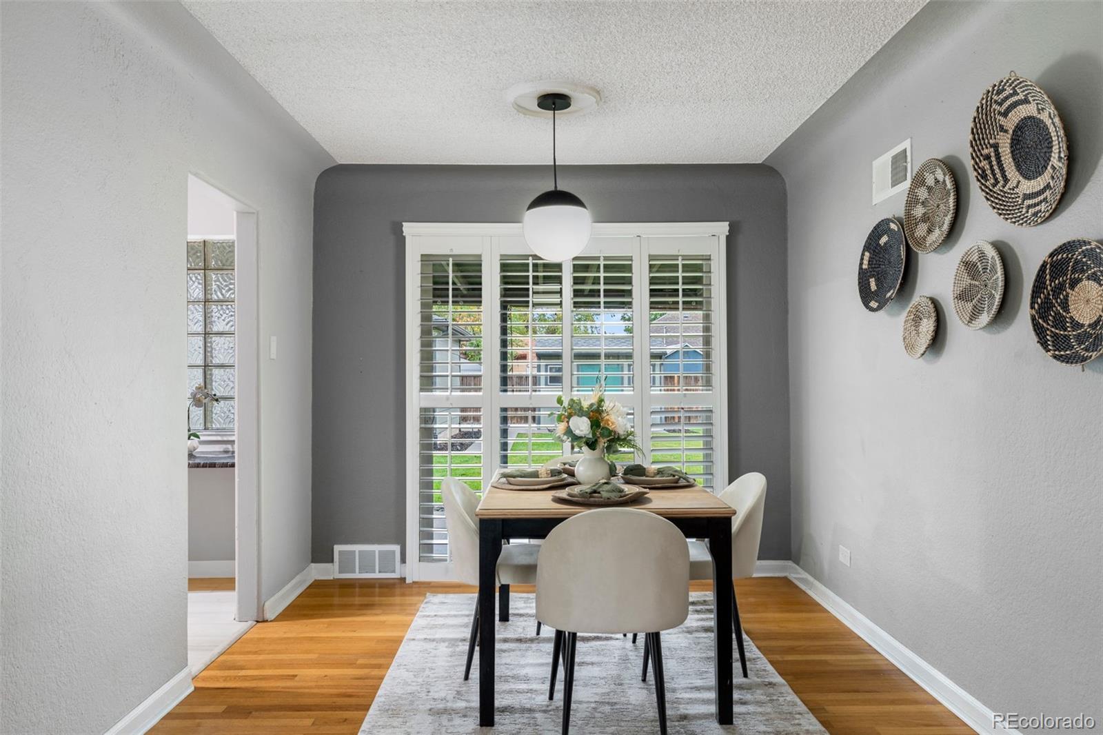 MLS Image #6 for 2101  newport street,denver, Colorado