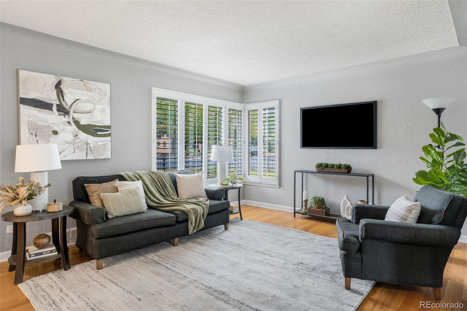 MLS Image #8 for 2101  newport street,denver, Colorado
