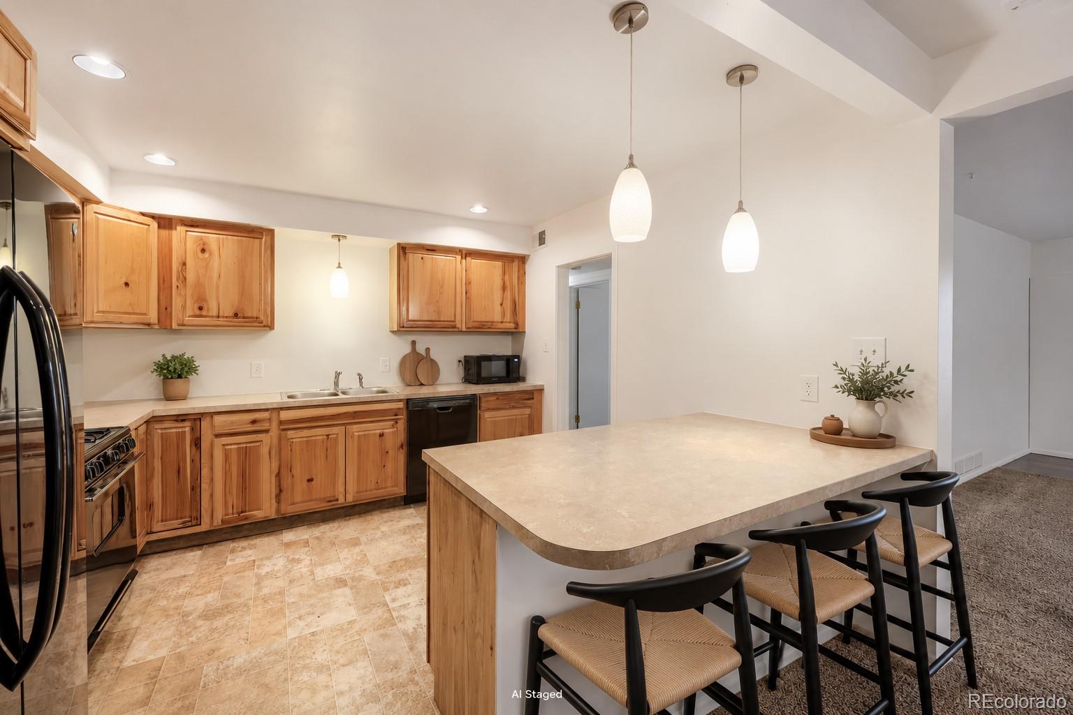 MLS Image #15 for 711  troy court,aurora, Colorado