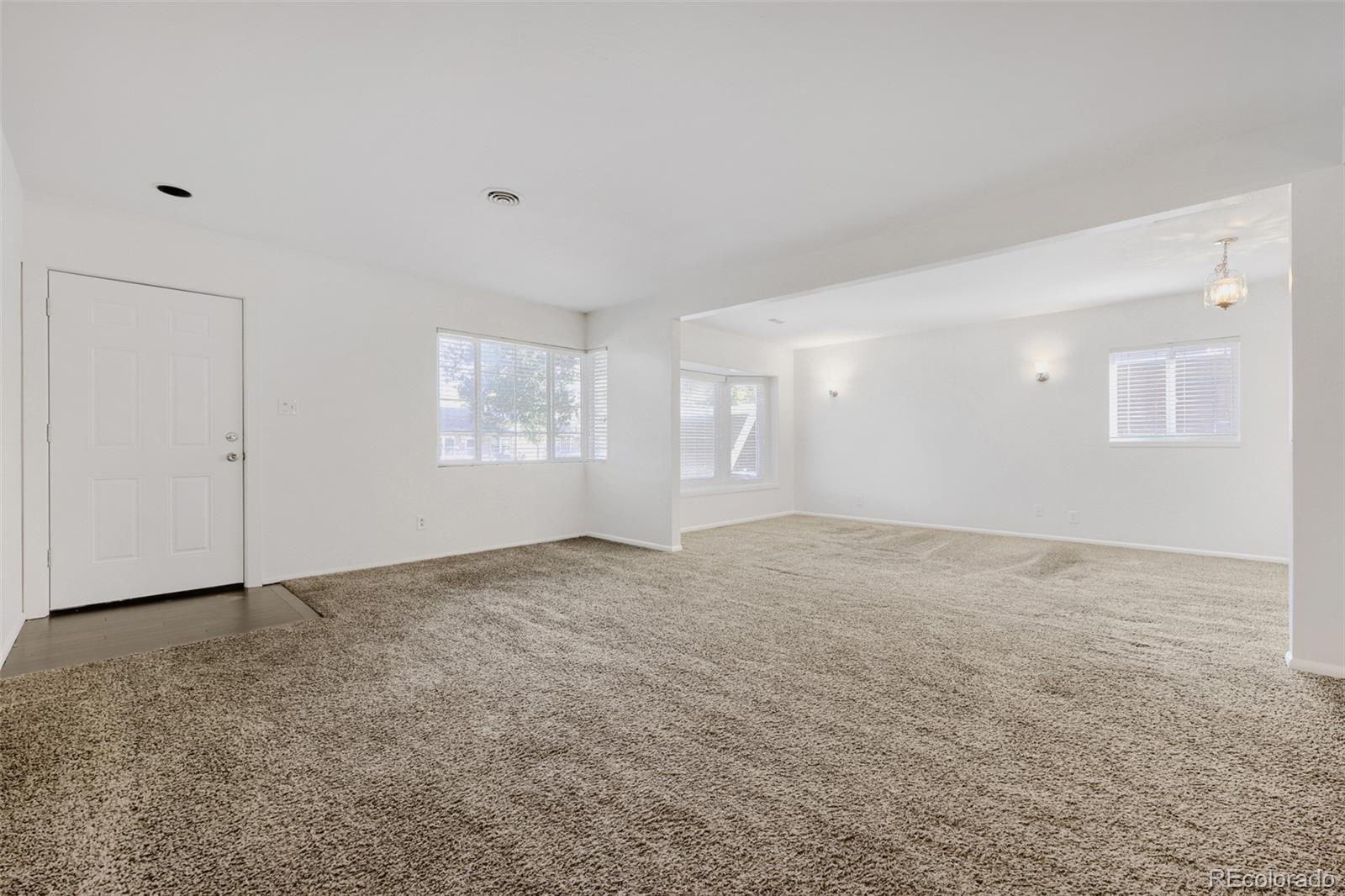 MLS Image #22 for 711  troy court,aurora, Colorado