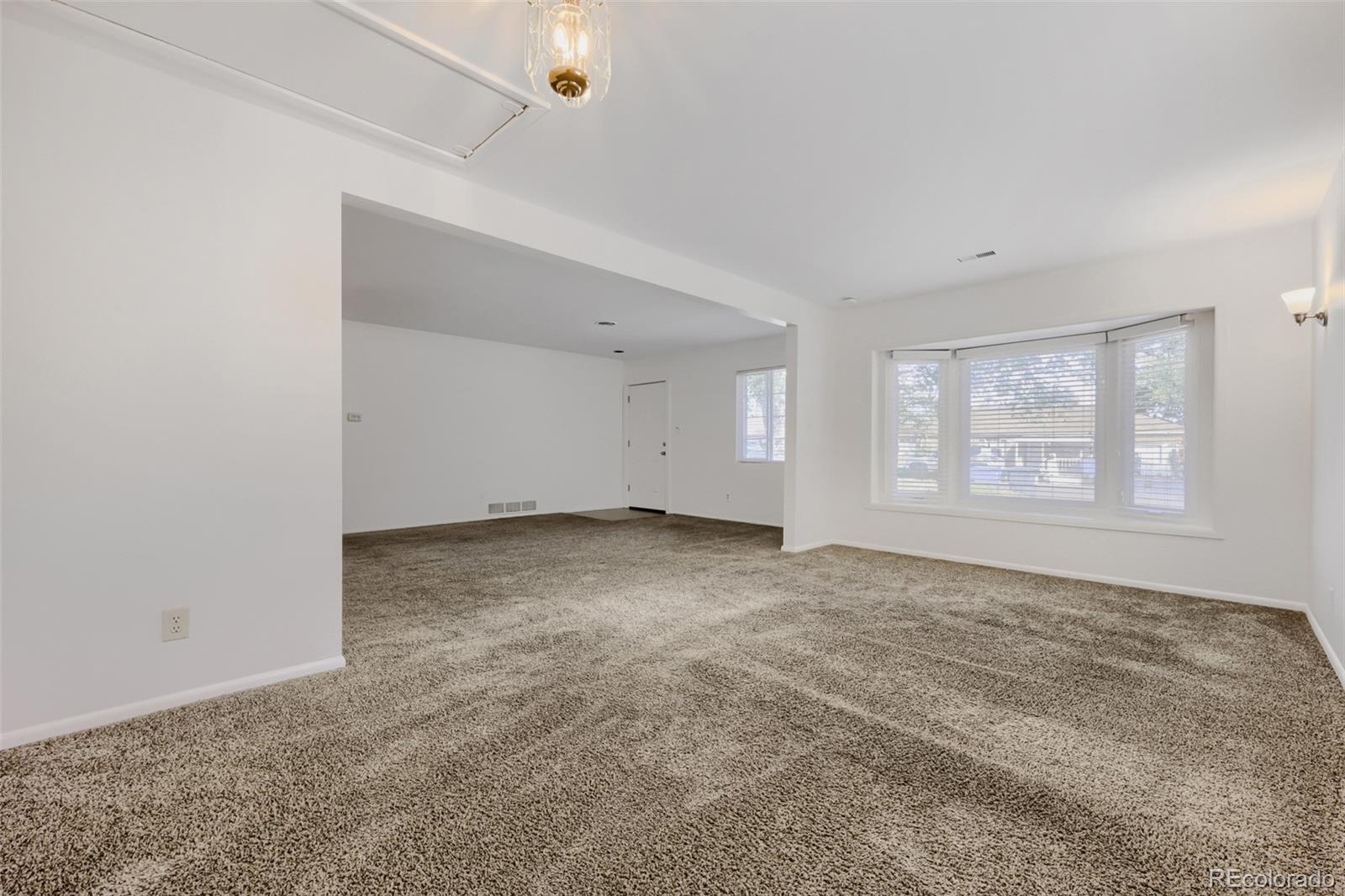 MLS Image #26 for 711  troy court,aurora, Colorado