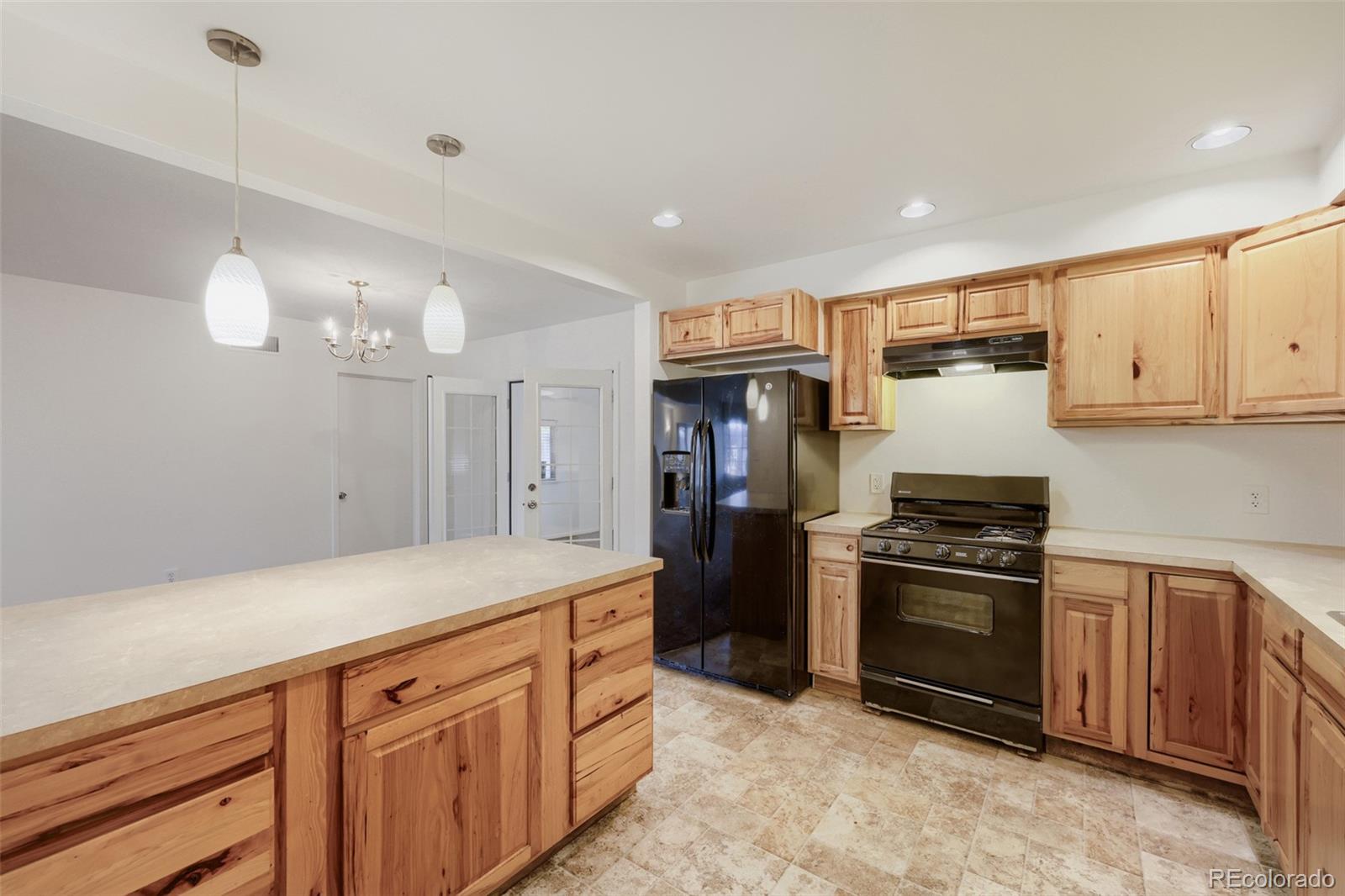 MLS Image #28 for 711  troy court,aurora, Colorado