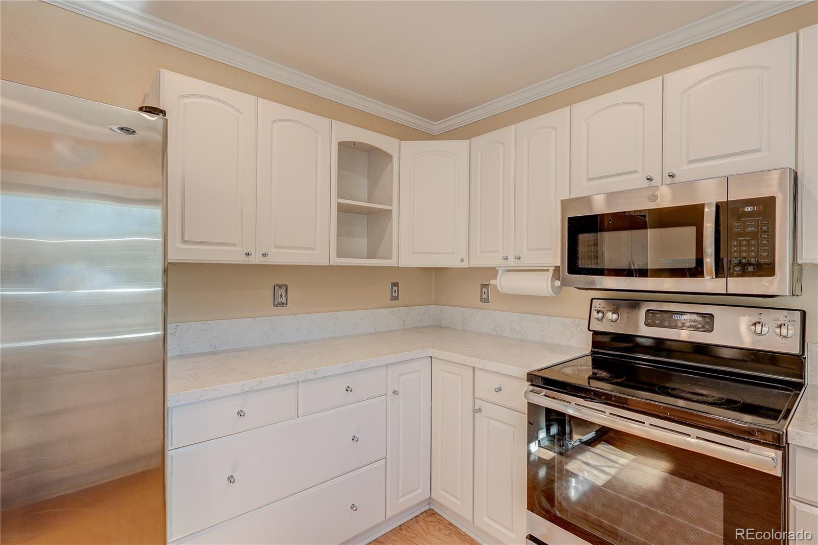 MLS Image #12 for 4864 s alkire street,morrison, Colorado