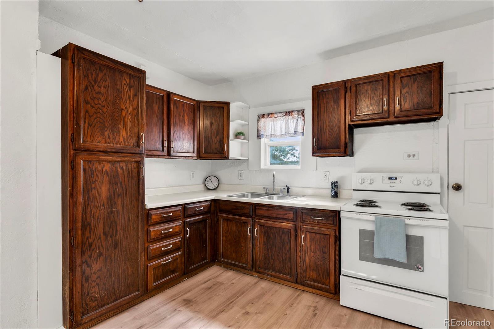 MLS Image #12 for 2831  cedar ,pueblo, Colorado