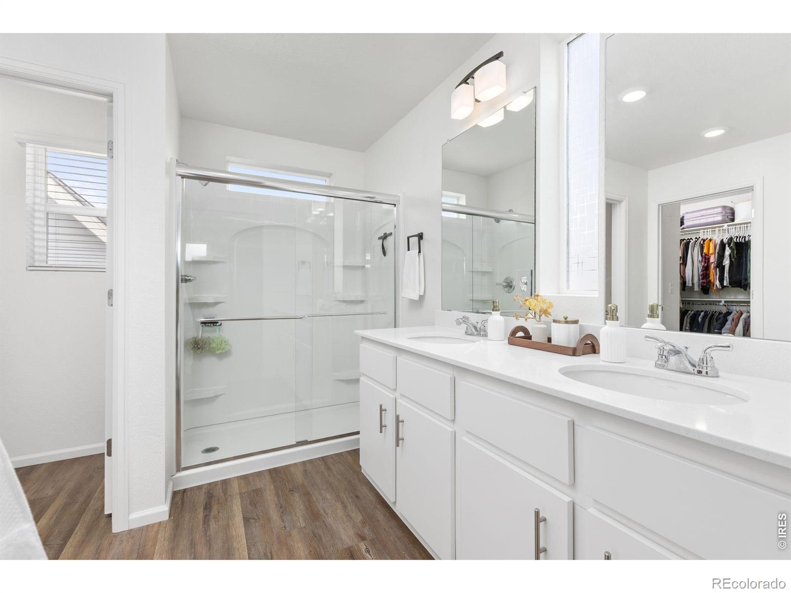 MLS Image #21 for 18260 e 51st place,denver, Colorado