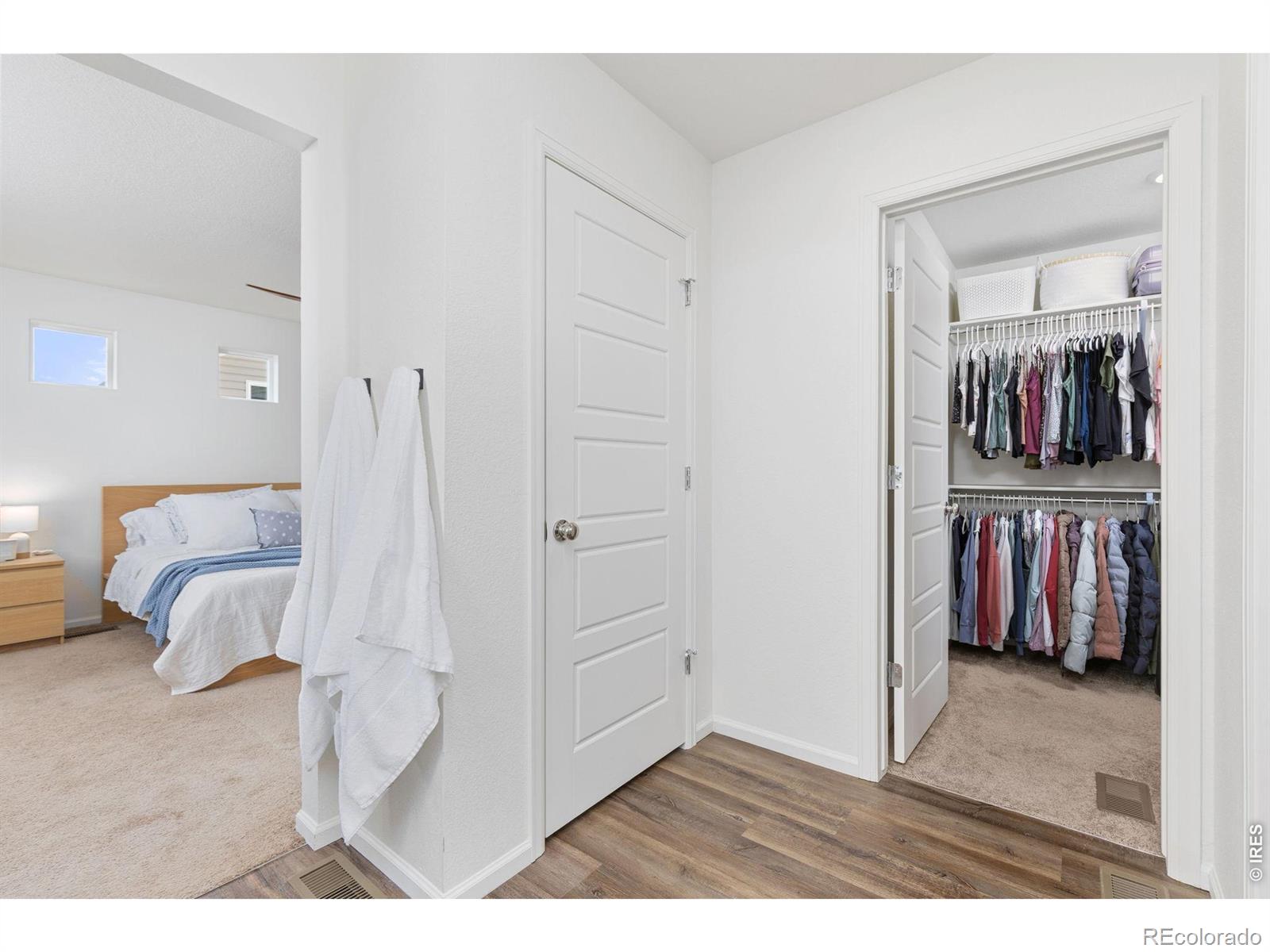 MLS Image #22 for 18260 e 51st place,denver, Colorado