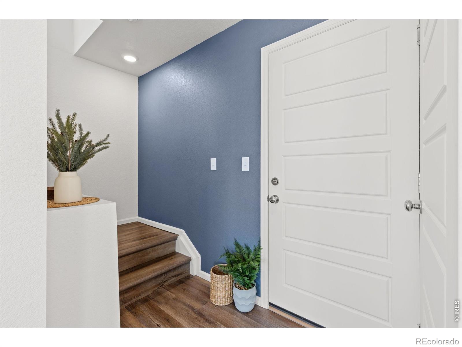 MLS Image #6 for 18260 e 51st place,denver, Colorado