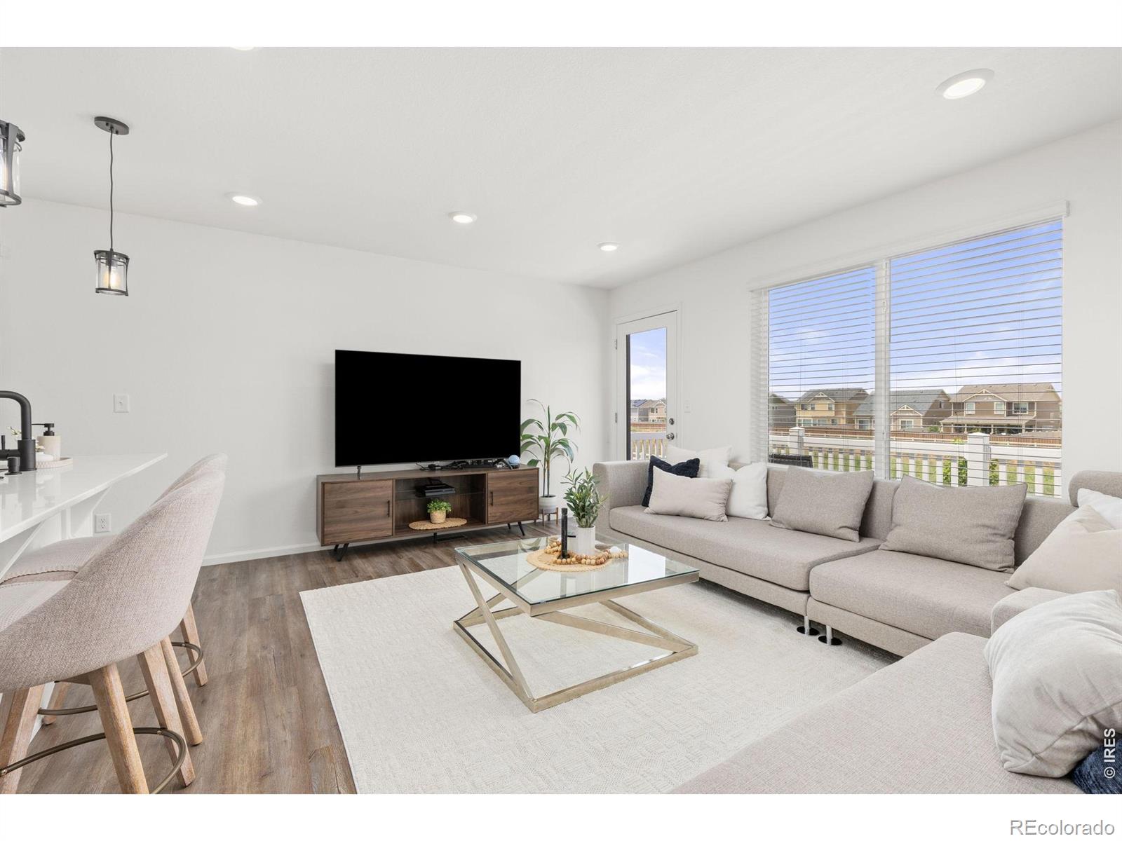 MLS Image #7 for 18260 e 51st place,denver, Colorado
