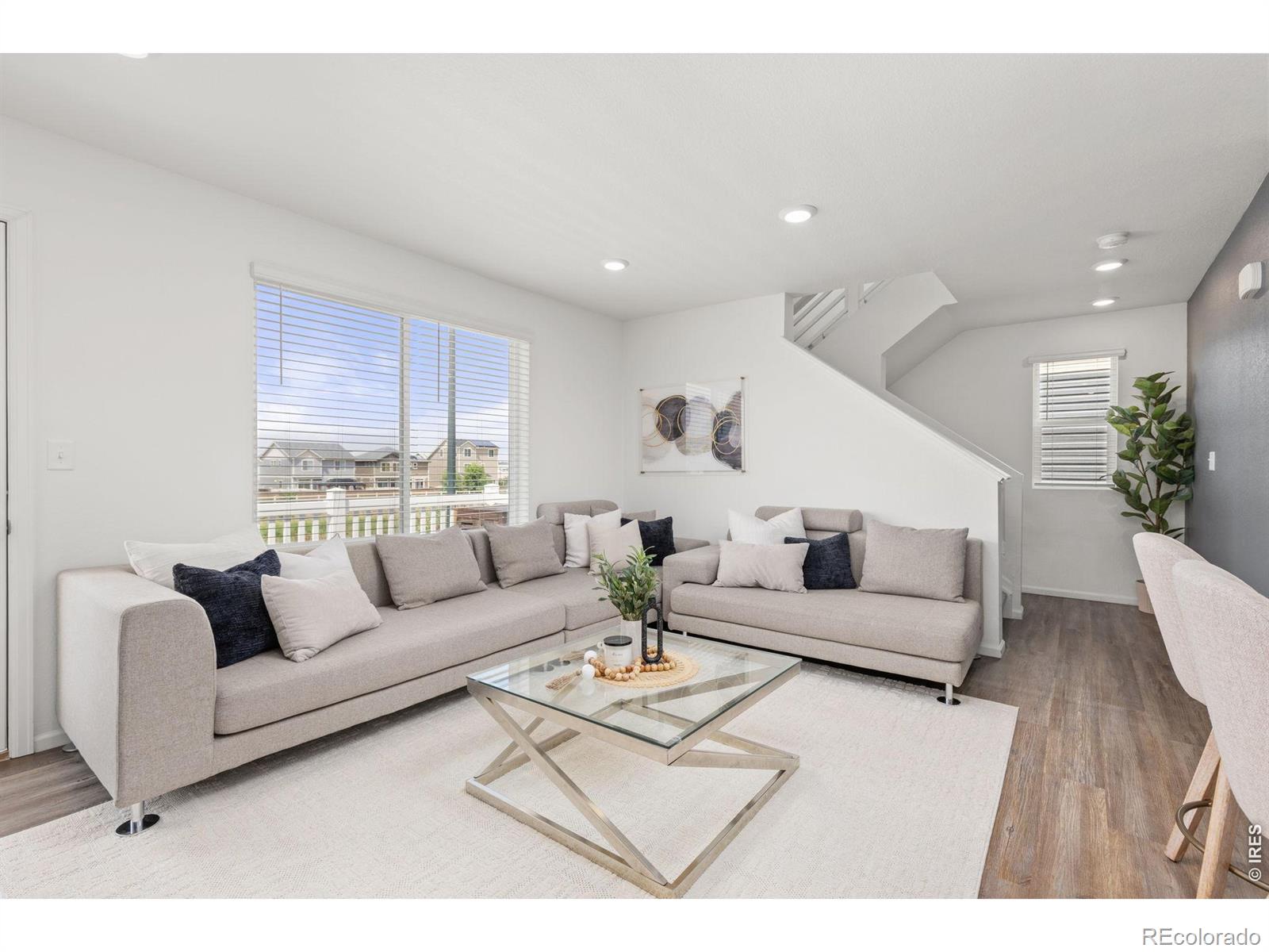 MLS Image #8 for 18260 e 51st place,denver, Colorado