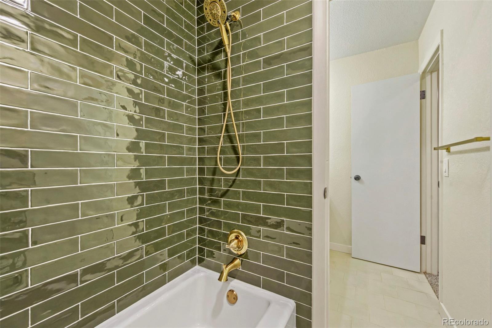 MLS Image #19 for 7995 e mississippi avenue h7,denver, Colorado