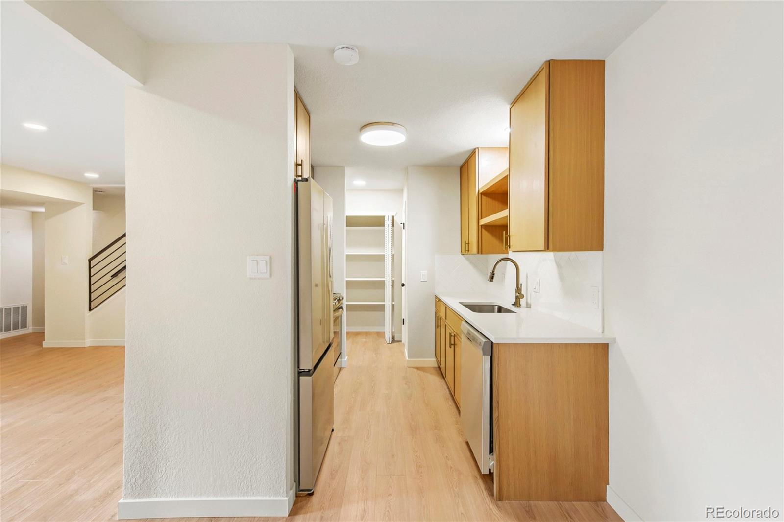 MLS Image #5 for 7995 e mississippi avenue h7,denver, Colorado