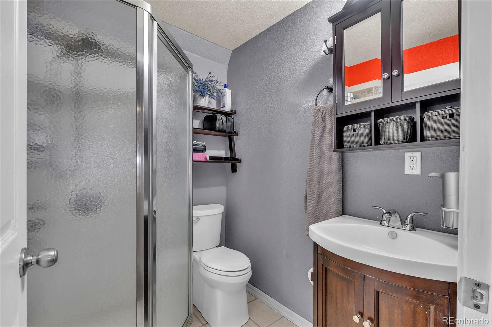 MLS Image #14 for 2675 s grove street,denver, Colorado
