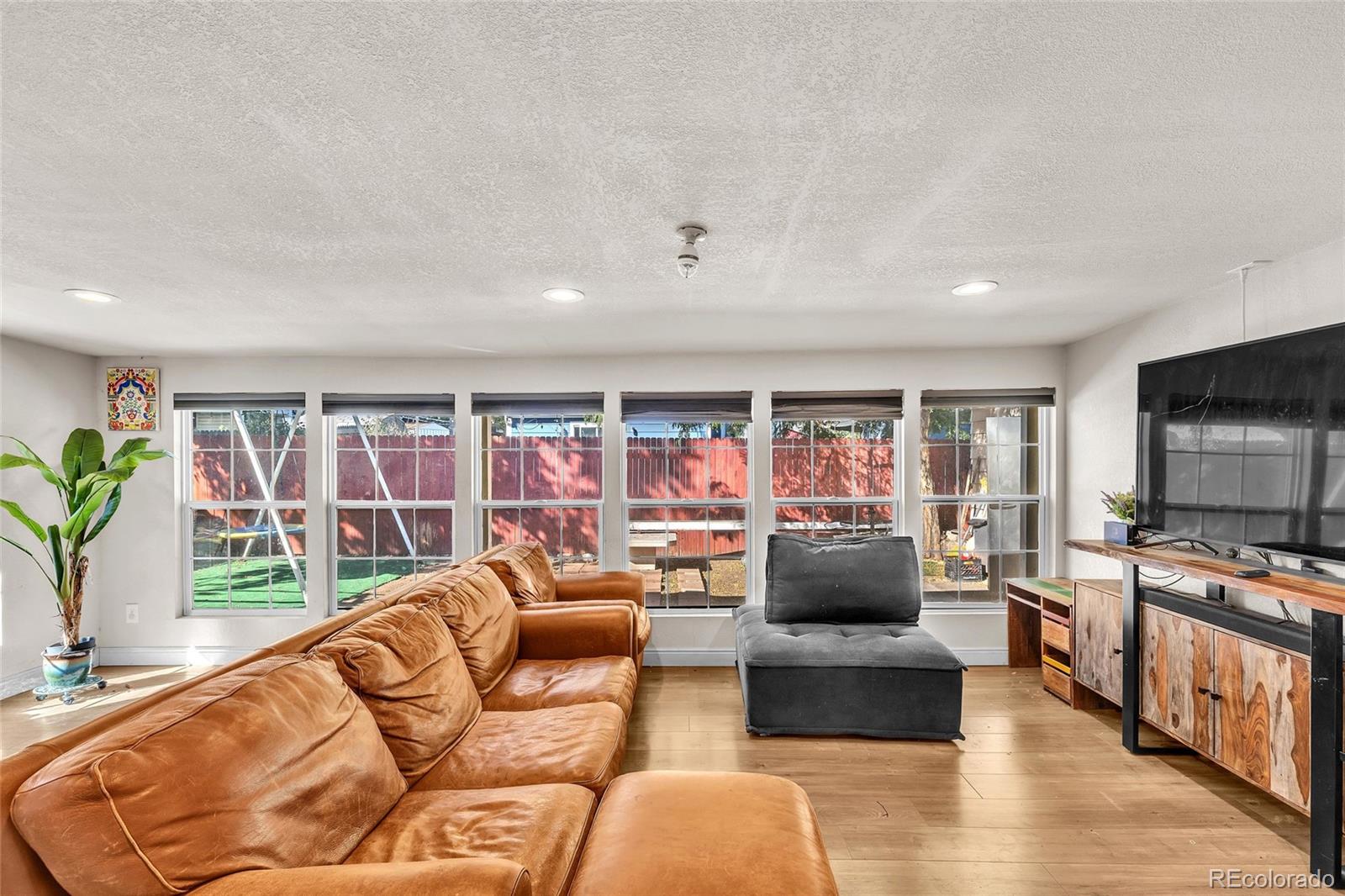 MLS Image #22 for 2675 s grove street,denver, Colorado