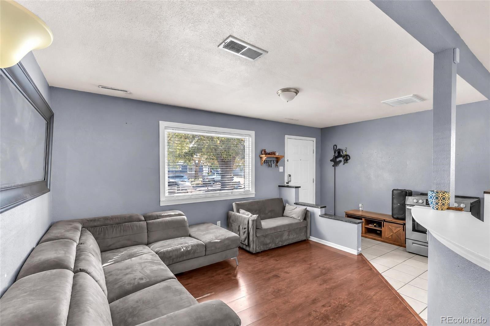 MLS Image #3 for 2675 s grove street,denver, Colorado