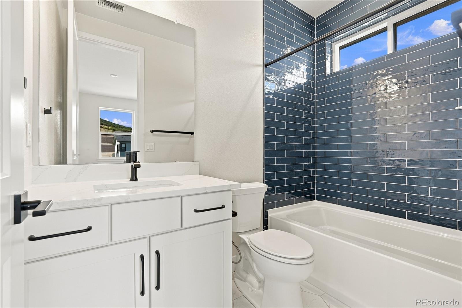 MLS Image #15 for 11171  tenor trail,lone tree, Colorado