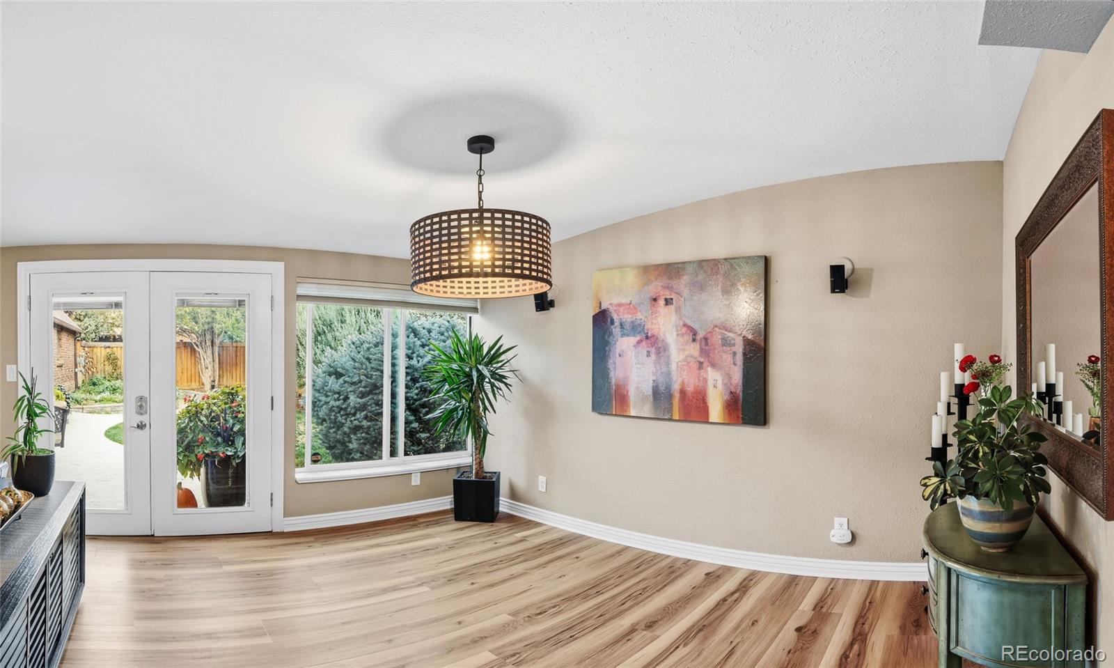 MLS Image #14 for 1116 s milwaukee street,denver, Colorado
